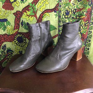 Jeffrey Campbell - Olive Booties - 9.5
